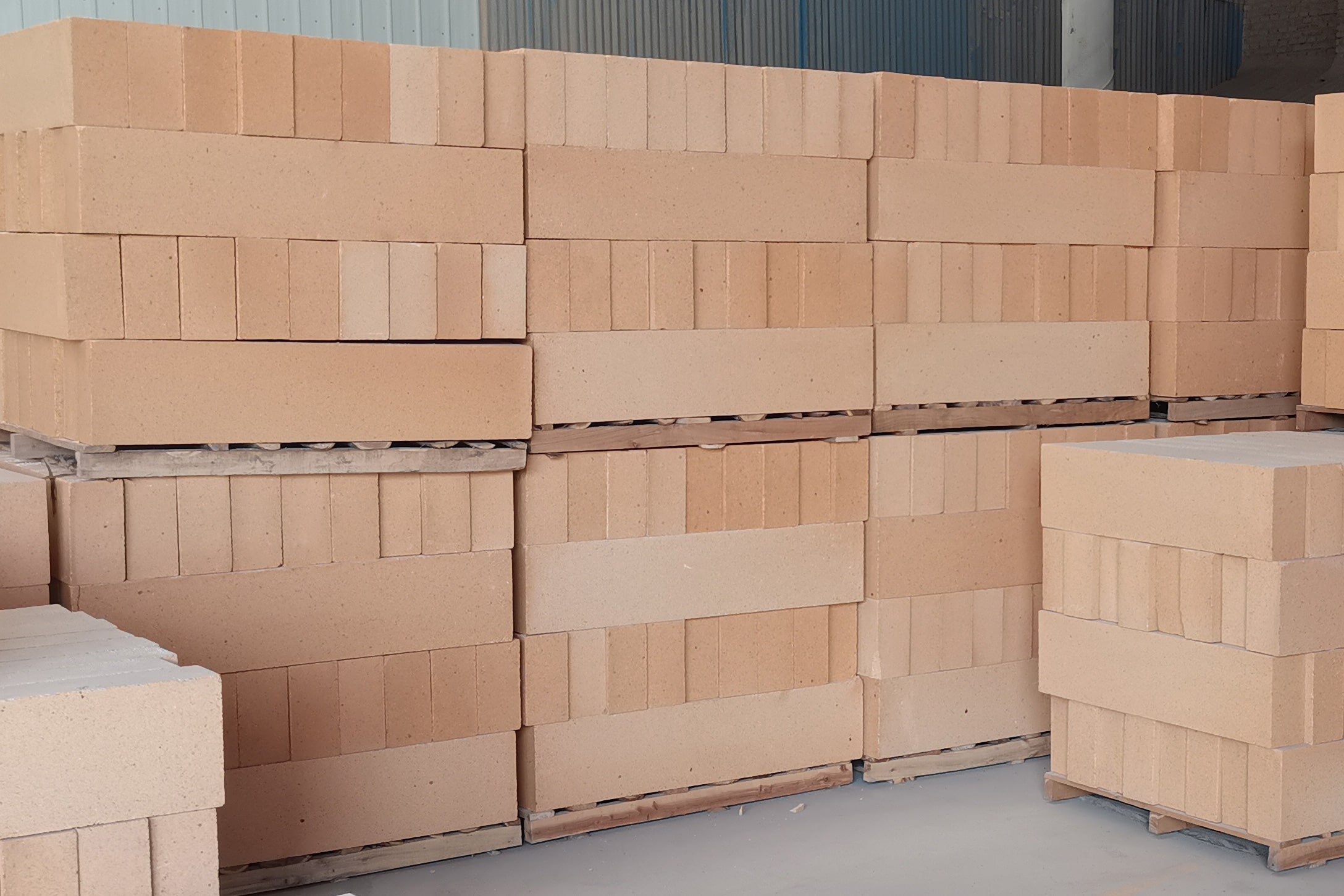 耐火砖 郑州乐彩汇耐材